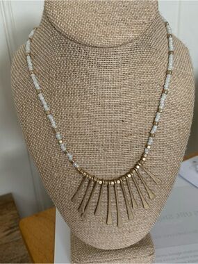 LOFT Antique Gold Tone Beaded Starburst 14-16” Statement Necklace